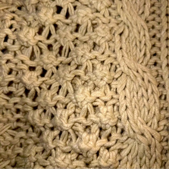 Womans Chaudry KC Crocheted/Boho Shrug Vest Size Medium - Picture 6 of 6